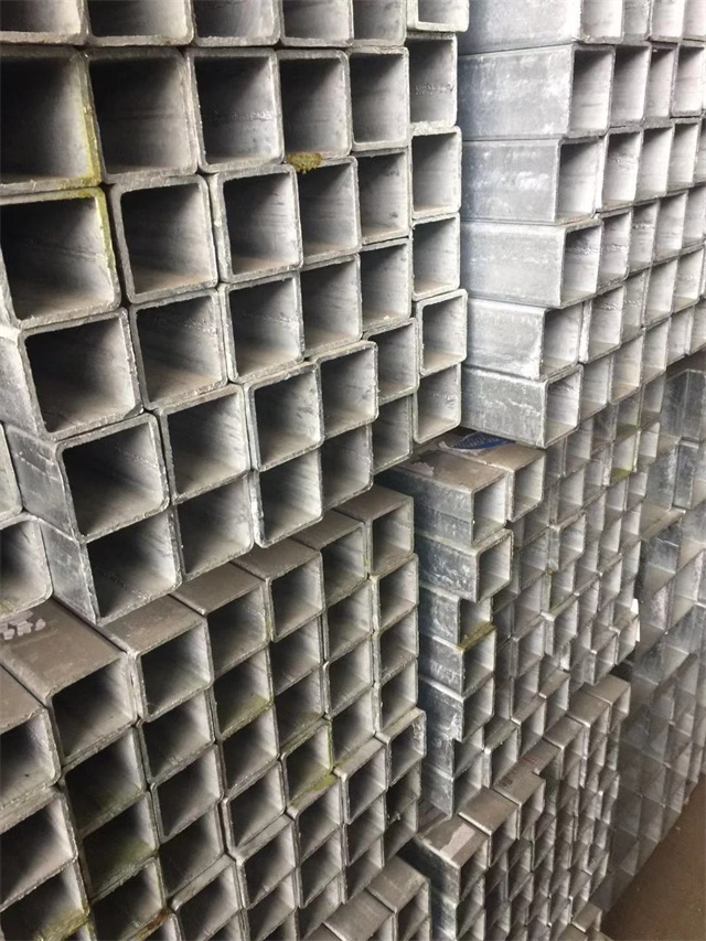 低合金 Q355B 光泽光泽光泽镀锌无缝方管 工程专用无缝光泽光泽光泽镀锌方管
