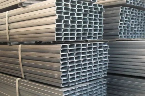 光泽Q355B镀锌方管力学性能 大荷载钢结构方管
